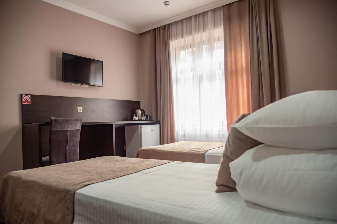 تشيرنيفتسي T&S Apart-Hotel المظهر الخارجي الصورة
