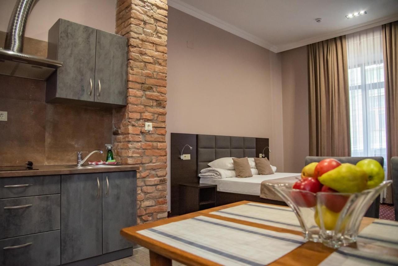 تشيرنيفتسي T&S Apart-Hotel المظهر الخارجي الصورة